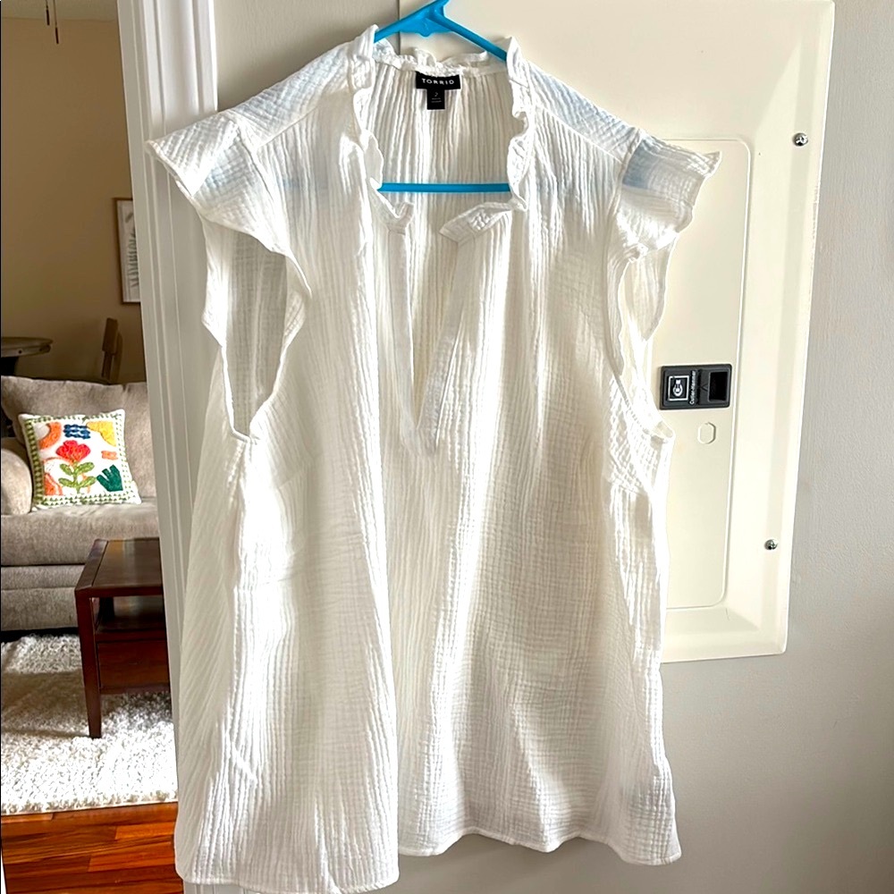 Torrid Gauze Cap Sleeve Tunic Top
